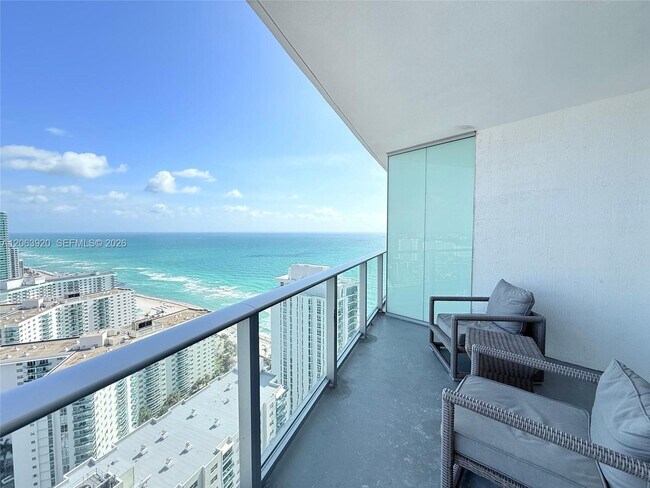 Building Photo - 4111 S Ocean Dr