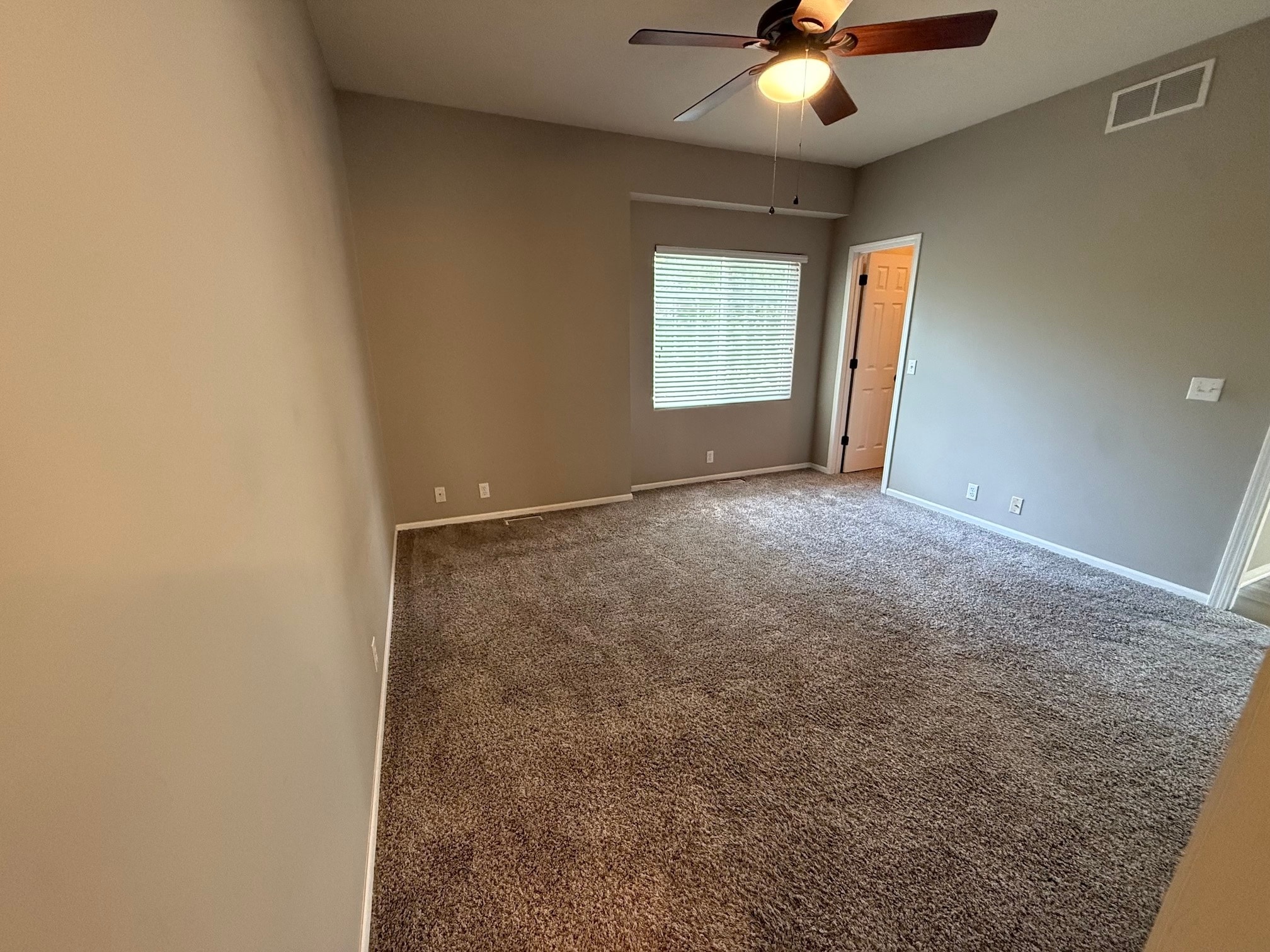 Building Photo - 5144 N 144th Ct