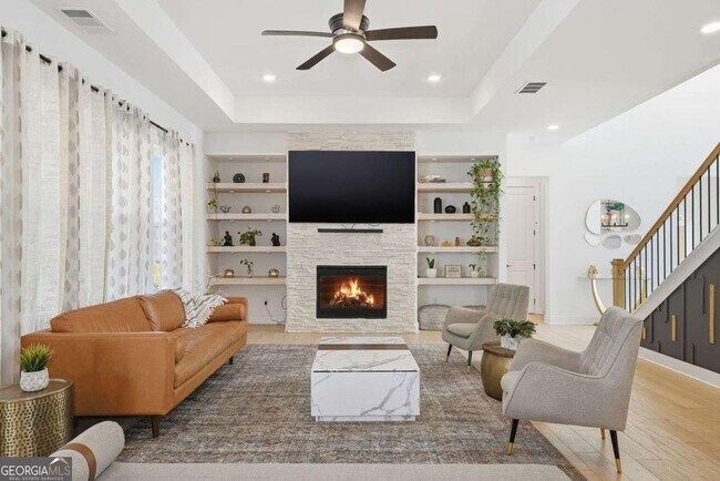 Building Photo - 415 Oakleigh Ave