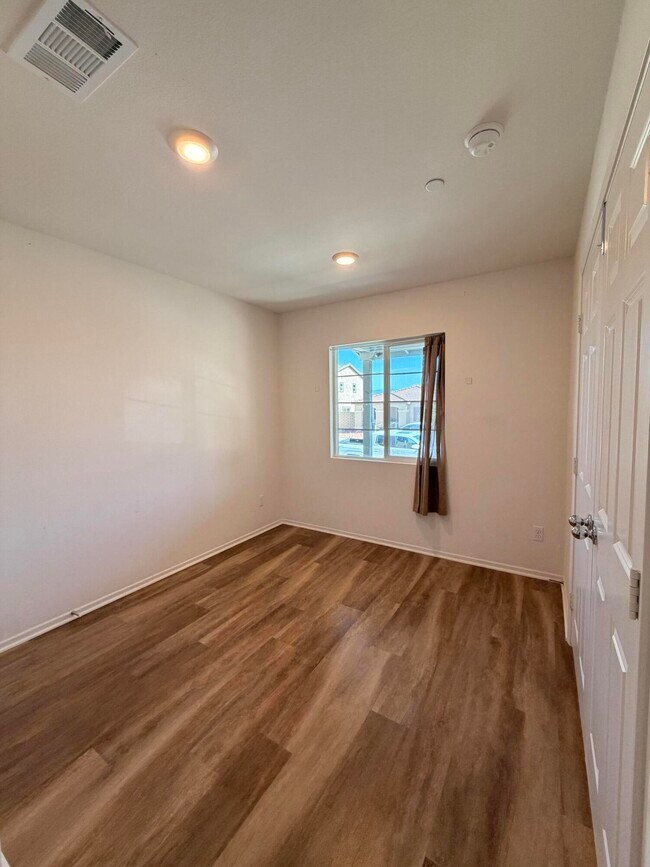 Building Photo - 67364 Rio Plata Rd