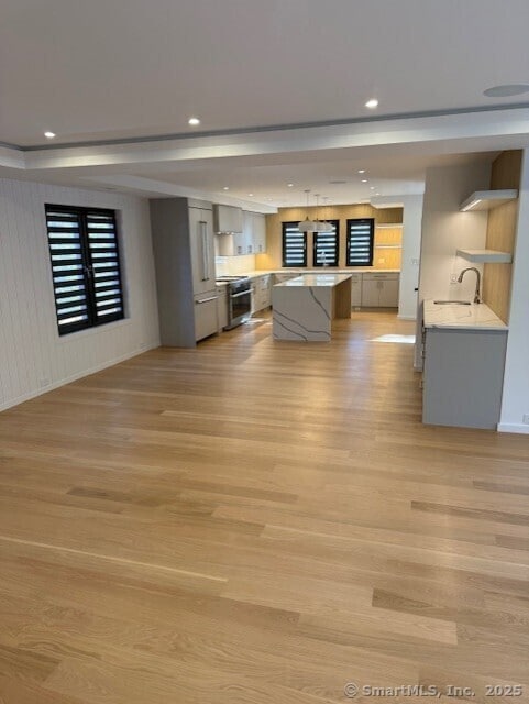 Building Photo - 141 West Ave