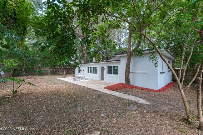 Building Photo - 5262 Tulane Ave