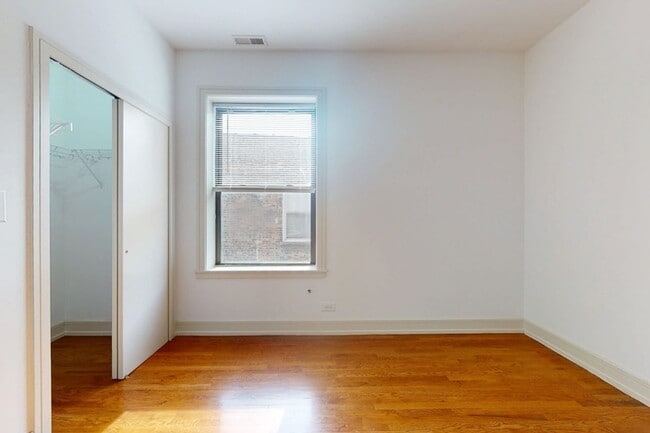 Floorplan - 5234-5244 S. Ingleside Avenue