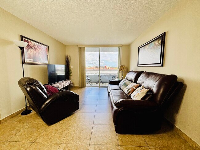 Building Photo - 8201 NW 8th St