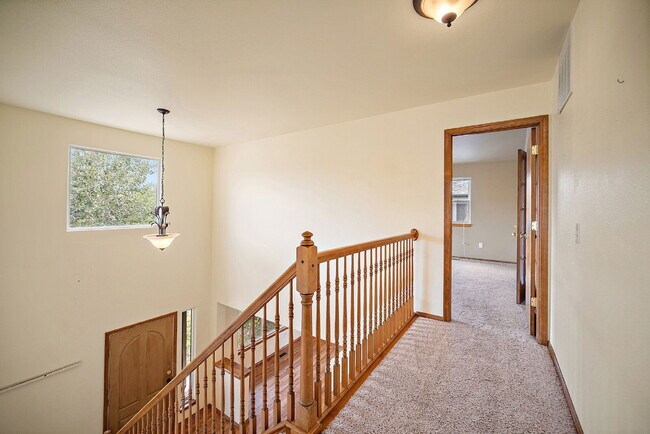 Building Photo - 8112 Old Exchange Dr