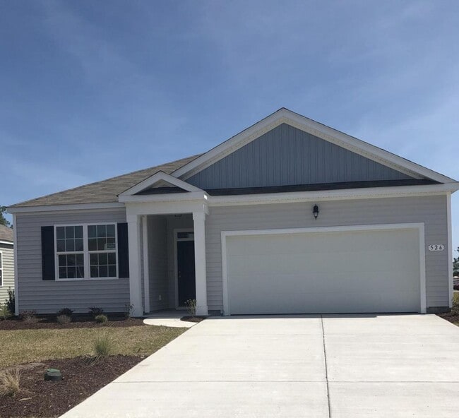 Primary Photo - 526 Hay Hill Ln