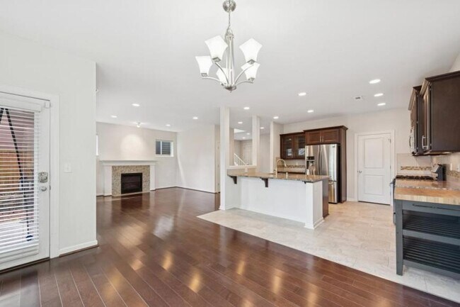 Building Photo - 3 bedroom in Bothell WA 98012