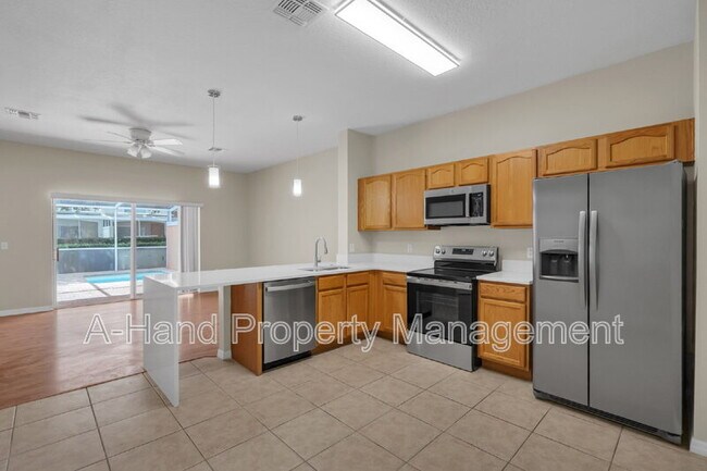 Building Photo - 1413 Retreat Cir