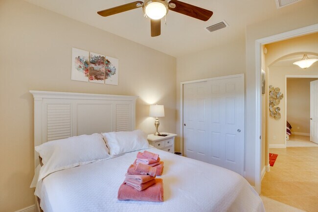 Building Photo - 19738 Tesoro Way