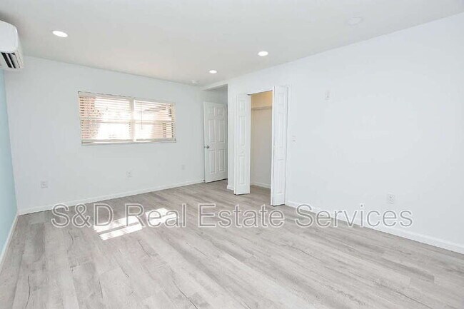 Building Photo - 3032 Spirit Lake Dr