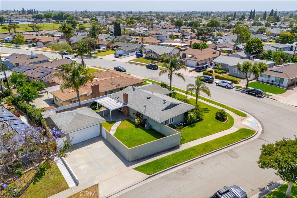 Building Photo - 8412 San Marino Dr