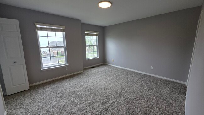Building Photo - 1563 Cass Lake Rd