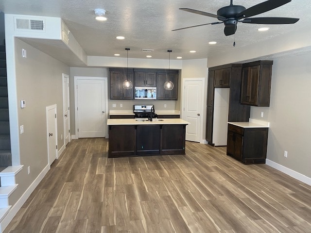 Building Photo - 832 Black Alder Dr