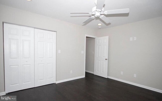 Primary Photo - 1718 Marshall St