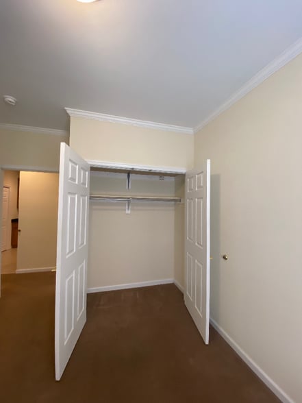 Building Photo - 1010 6th St