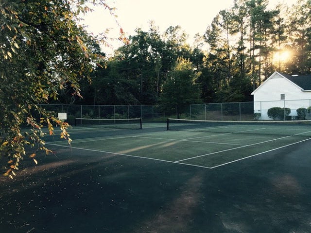 Building Photo - 210 Suffolk Dr