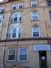Building Photo - 1 Linden St