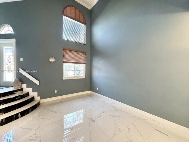 Building Photo - 4631 SW 154th Pl