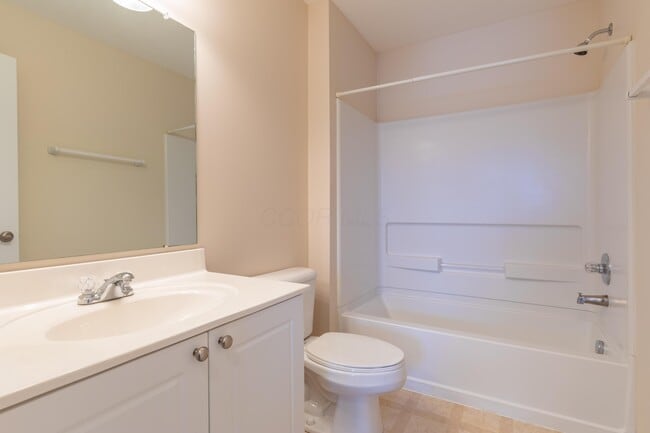 Building Photo - 964 Charleston Way Dr