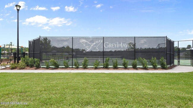 Building Photo - 3960 Cloverdale Ct