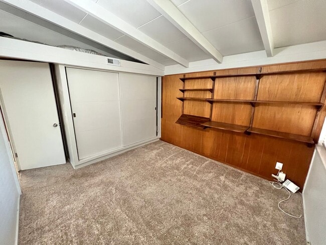 Building Photo - 3063 Volk Ave