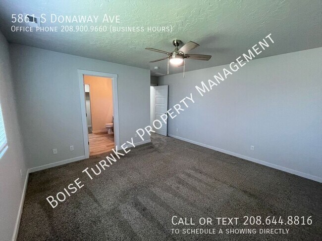 Building Photo - 5861 S Donaway Ave