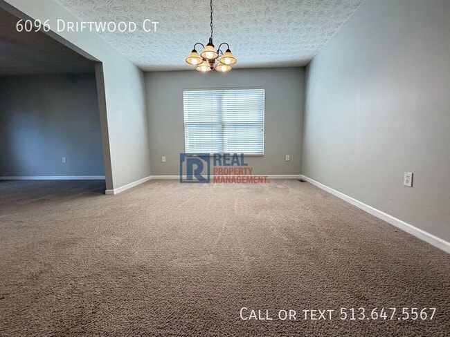 Building Photo - 6096 Driftwood Ct