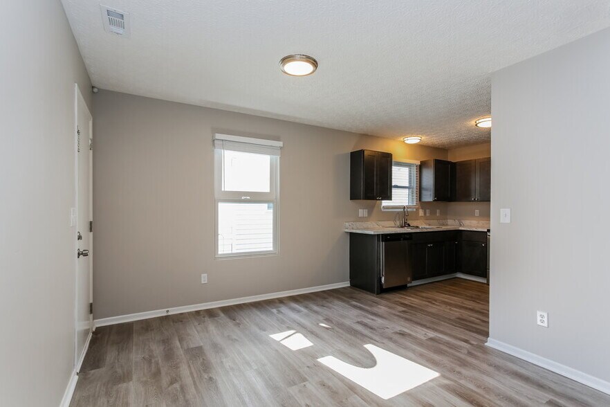 Building Photo - 6303 Artesia Dr