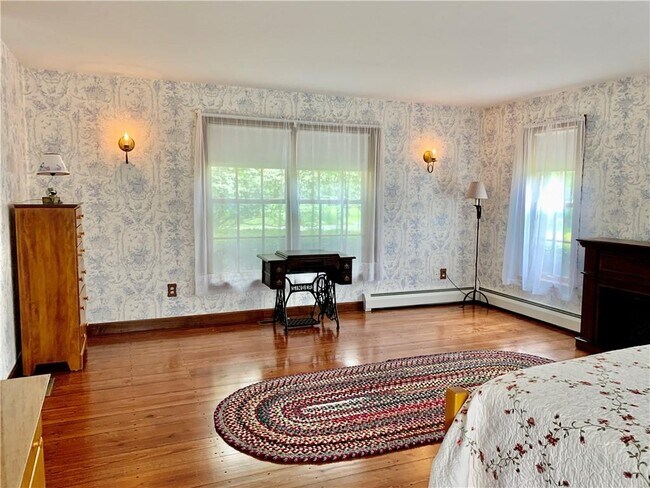 Building Photo - 6 Butts Rock Rd