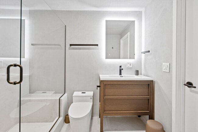 Building Photo - 4037 Penn Ave