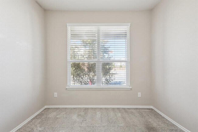 Building Photo - 17117 Gibbons Path