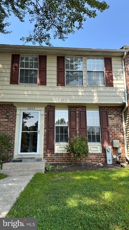 Building Photo - 10802 Beech Creek Dr