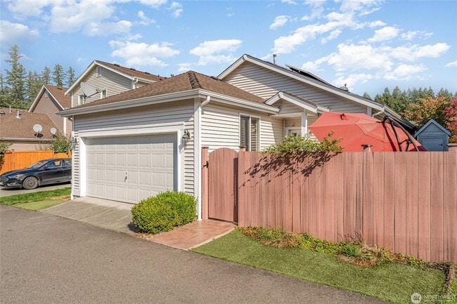 Building Photo - 2bd/2ba Maple Valley House