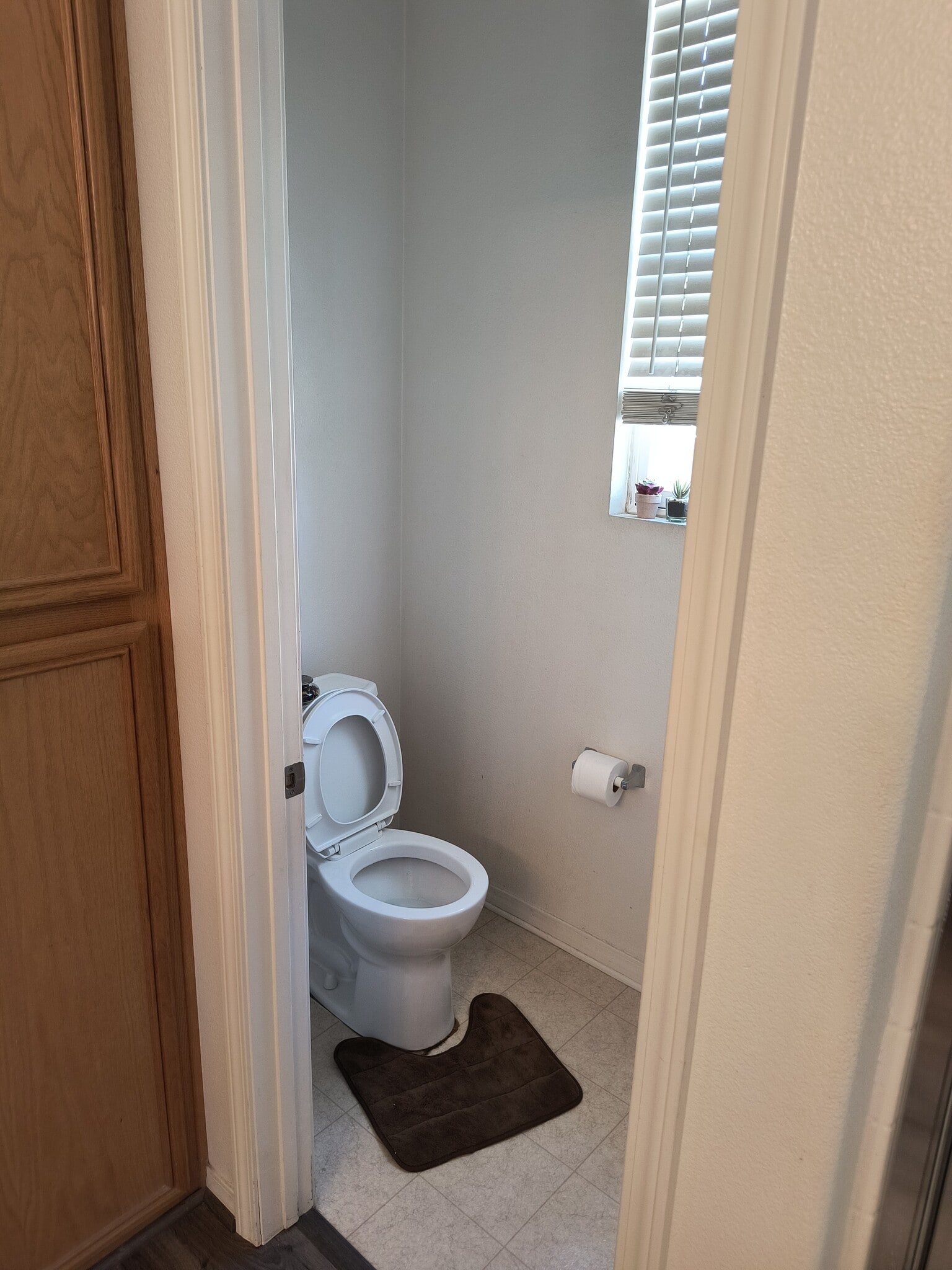 Building Photo - 6288 Susana St