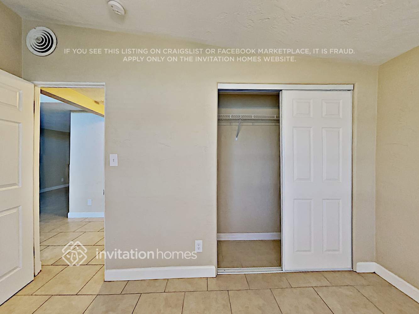 Building Photo - 3652 Prado Dr