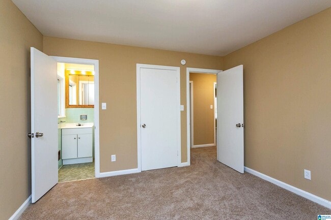 Building Photo - 524 Jane Ann Cir