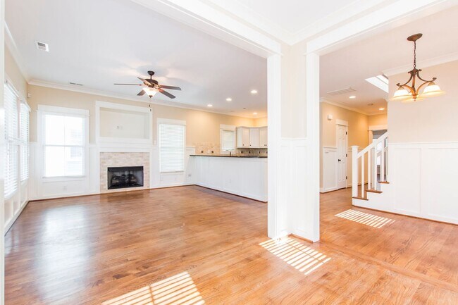 Building Photo - Introducing Your Dream Home in Norfolk: Elegant 3-Bedroom, 2.5-Bath Haven on 2 Floors
