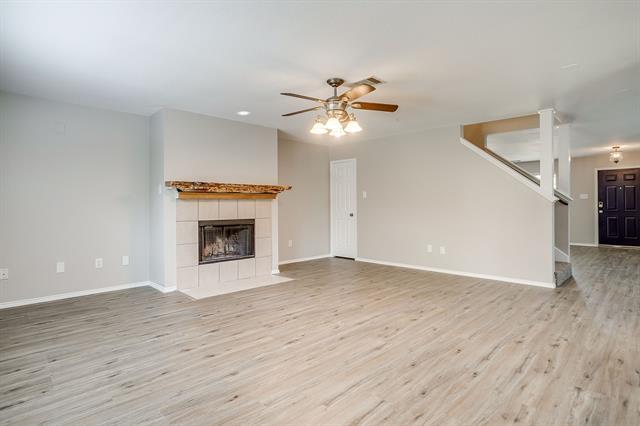 Building Photo - 10633 Lipan Trail