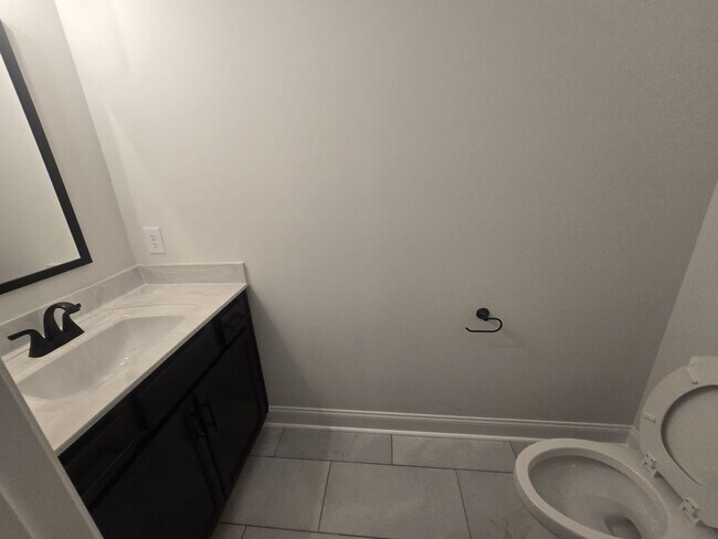 Building Photo - 1 Month Free Rent! Jasper New Construction...