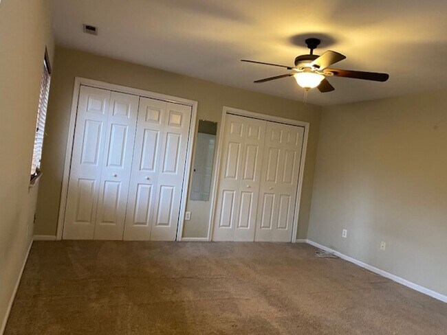 Building Photo - Chesapeake Beach