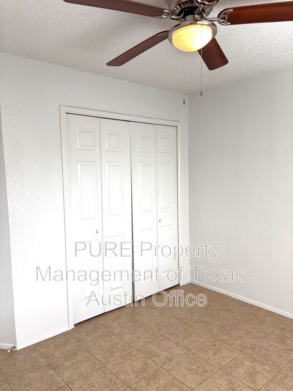 Building Photo - 14413 Tiffer Ln