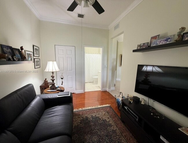 Building Photo - 3172 Fairway Cir