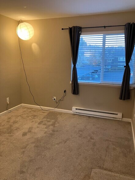 Main bedroom - 9370 SW 146th Ter