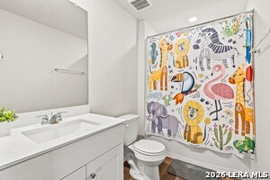 Building Photo - 14106 Llano Trce