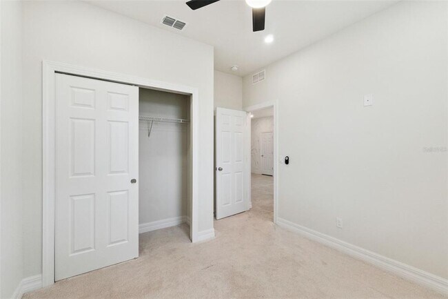 Building Photo - 2282 Nuthatch St