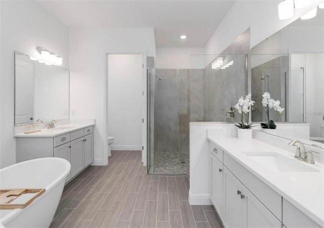 Building Photo - 18441 Mowry Ct