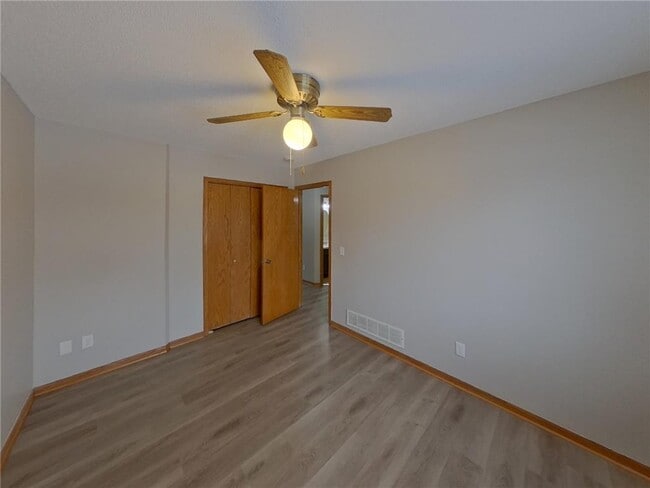 Building Photo - 14885 Crandall Ave.