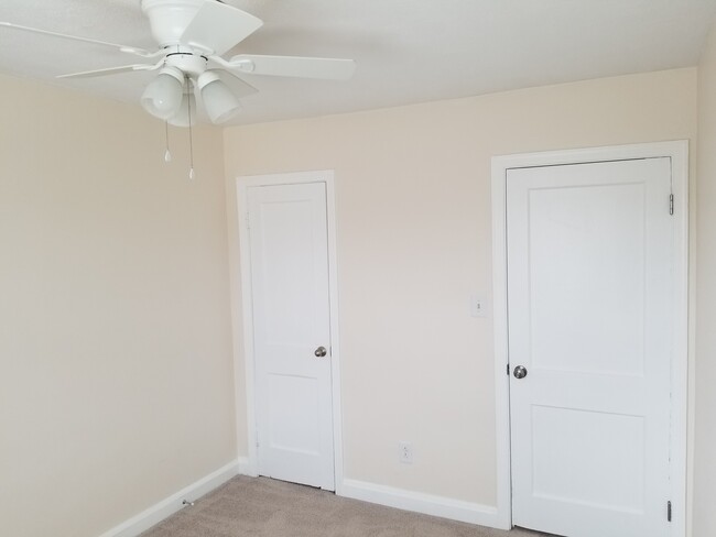 Bedroom 2 - 1405 Taylor Ave