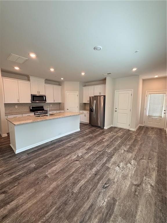 Building Photo - 1331 Vayda Ct