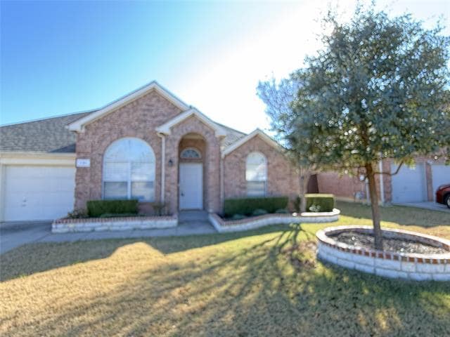 Building Photo - 131 Fallkirk Dr